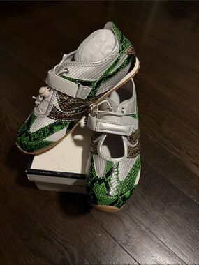 Steve Madden Green Snakeskin-Print Mary Jane Sneakers